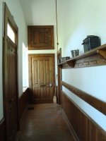 cloak room.jpg cloak room.jpg