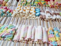 marshmallows-were-skewered-to-sell-to-tourists-night-market-marshmallows-were-skewered-to-sell...jpg